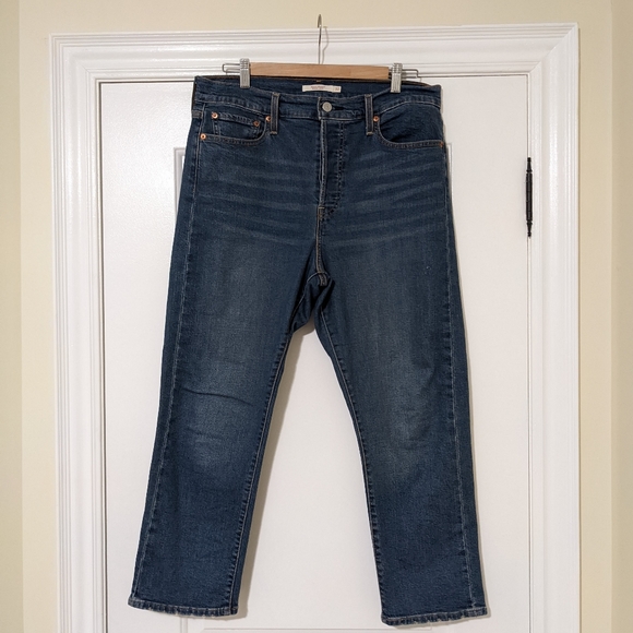 Levi’s Wedgie Jeans Straight Leg High Rise Button Fly Blue Size 32 - Picture 3 of 6
